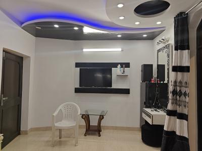 Bedroom Image of 1100 Sq.ft 2 BHK Builder Floor for rent in Subhash Nagar New Delhi for Rs. 40000