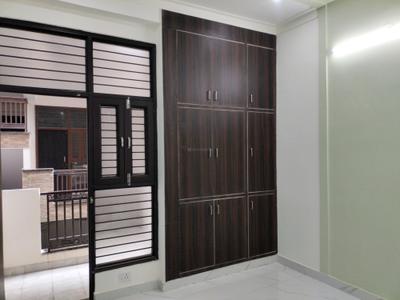 Bedroom Image of 750 Sq.ft 2 BHK Apartment / Flat for sale in Kambakshpur Noida for Rs. 3086300