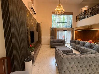 Living Room Image of 6000 Sq.ft 5 BHK Penthouse for sale in Kumar City, Wadgaon Sheri Pune for Rs. 140000000