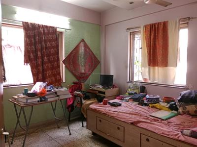 Bedroom Image of 1300 Sq.ft 3 BHK Apartment / Flat for sale in Metro Tower, New Alipore Kolkata for Rs. 7200000