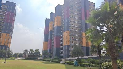 Image of 1050 Sq.ft 2 BHK Apartment / Flat for sale in Dwarkadhish The Cubix, Sector 23, Dharuhera for Rs. 5785000