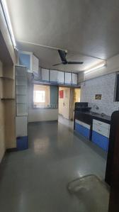 Kitchen Image of 720 Sq.ft 2 BHK Apartment / Flat for rent in Vishal Vaibhav, Somwar Peth Pune for Rs. 27000