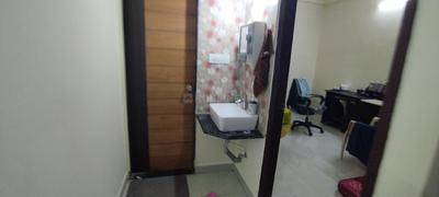 Bathroom Image of 1000 Sq.ft 2 BHK Apartment / Flat for sale in Ecosense Parkview Residency, Sadashiv Nagar Belagavi for Rs. 5500000