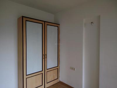 Bedroom Image of 1365 Sq.ft 3 BHK Apartment / Flat for rent in Hiranandani Meadows, Thane West Thane for Rs. 70000