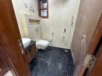 Image of 1420 Sq.ft 4 BHK Builder Floor for sale in Sector 7 Rohini, New Delhi for Rs. 26000000