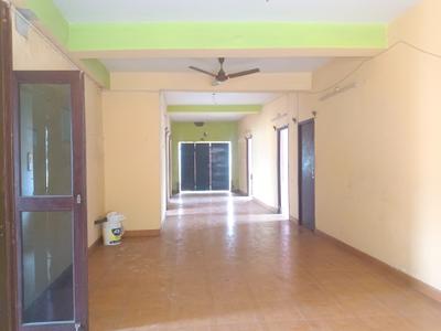 Living Room Image of 2200 Sq.ft 6 BHK Apartment / Flat for rent in Purba Barisha Kolkata for Rs. 60000