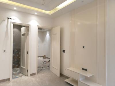 Bedroom Image of 1850 Sq.ft 3 BHK Builder Floor for sale in Indirapuram Ghaziabad for Rs. 17000000