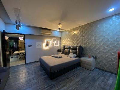 Bedroom Image of 3006 Sq.ft 4 BHK Apartment / Flat for rent in Vaishnodevi Kingston, Bhatha Surat for Rs. 80000