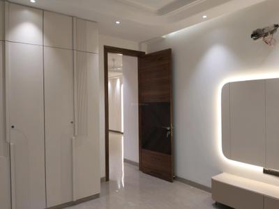 Bedroom Image of 2300 Sq.ft 4 BHK Builder Floor for sale in Pitampura New Delhi for Rs. 58000000