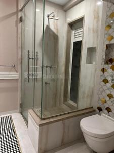 Bathroom Image of 2300 Sq.ft 4 BHK Apartment / Flat for sale in Hiranandani Gardens Octavius, Powai Mumbai for Rs. 100000000