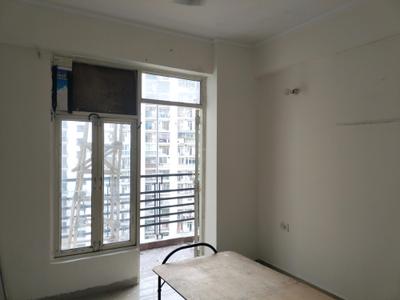 Bedroom Image of 950 Sq.ft 2 BHK Apartment / Flat for rent in Gardenia Glory, Sector 46 Noida for Rs. 27000
