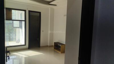 Bedroom Image of 1800 Sq.ft 3 BHK Builder Floor for rent in Sector 46 Noida for Rs. 45000