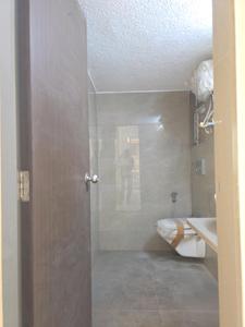 Common Bathroom Image of 1600 Sq.ft 3 BHK Apartment / Flat for sale in Vasai West Vasai for Rs. 10200000