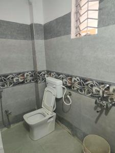 Bathroom Image of 1000 Sq.ft 3 BHK Duplex for rent in Kolar Road Bhopal for Rs. 27000