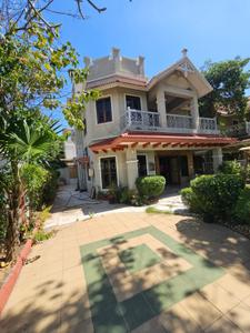 Image of 3500 Sq.ft 4 BHK Independent House for rent in Thaltej, Ahmedabad for Rs. 125000