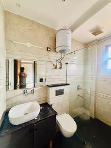 Bedroom Image of 2700 Sq.ft 3 BHK Builder Floor for rent in HUDA Plot Sector 38, Sector 38 Gurgaon for Rs. 56000
