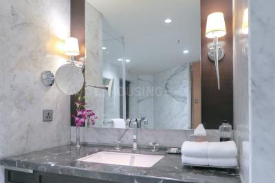 Bathroom Image of 6000 Sq.ft 8 BHK Apartment / Flat for sale in Bandra West Mumbai for Rs. 380000000