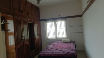 Bedroom Image of 1200 Sq.ft 2 BHK Apartment / Flat for rent in Navrangpura Ahmedabad for Rs. 30000
