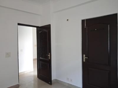 Bedroom Image of 950 Sq.ft 2 BHK Apartment / Flat for sale in Amrapali Zodiac, Sector 120 Noida for Rs. 8000000