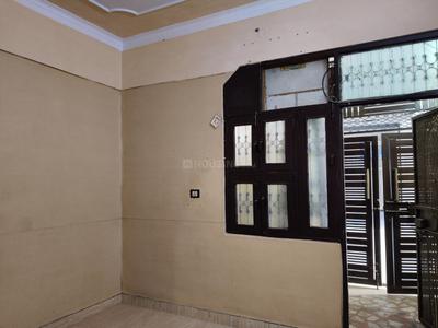 Bedroom Image of 700 Sq.ft 1 BHK Independent House for rent in Uttam Nagar New Delhi for Rs. 15000