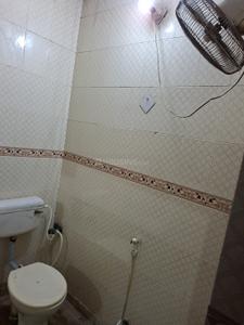 Bathroom Image of PG Available including homely meals. in Kamla Nagar, Agra