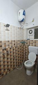 Bathroom Image of 1200 Sq.ft 2 BHK Apartment / Flat for rent in Rayudupalem Kakinada for Rs. 12000