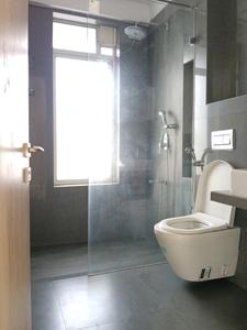 Bedroom One Image of 950 Sq.ft 2 BHK Apartment / Flat for rent in Soham Crystal Spires, Thane West Thane for Rs. 55000