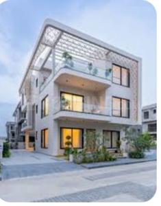 4 BHK Villa