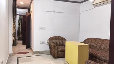 Living Room Image of 900 Sq.ft 2 BHK Builder Floor for rent in Arjun Nagar New Delhi for Rs. 32000