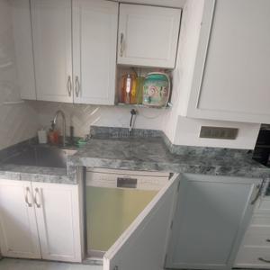 Kitchen Image of 1700 Sq.ft 3 BHK Apartment / Flat for rent in Bandra West Mumbai for Rs. 400000