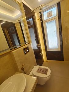 Bathroom Image of 1980 Sq.ft 4 BHK Apartment / Flat for sale in Gokhalenagar Pune for Rs. 30000000