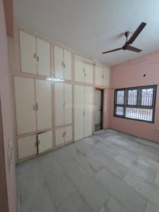 Bedroom Image of 1200 Sq.ft 2 BHK Independent House for rent in Raghavendra Nagar Tirupathi for Rs. 16000