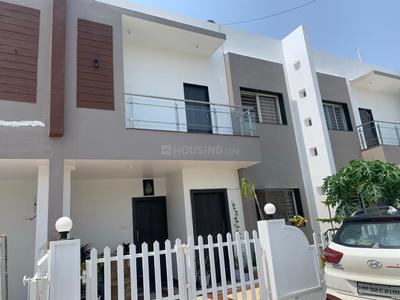 Image of 1200 Sq.ft 3 BHK Villa for rent in Gandhinagar, Bhopal for Rs. 21000