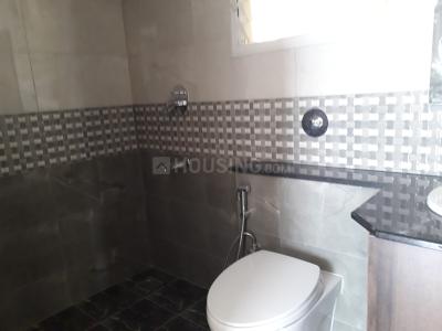 Bathroom Image of 1800 Sq.ft 3 BHK Apartment / Flat for rent in Puravankara Sunflower, Binnipete Bengaluru for Rs. 65000