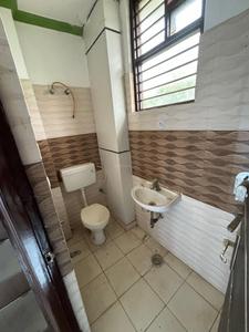 Bathroom Image of 1800 Sq.ft 3 BHK Apartment / Flat for sale in Dayal Bagh Agra for Rs. 6000000