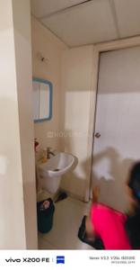 Bathroom Image of 450 Sq.ft 1 BHK Apartment / Flat for sale in Runwal Gardens Phase I, Dombivli East Thane for Rs. 4200000