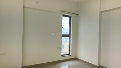 Bedroom Image of 748 Sq.ft 2 BHK Apartment / Flat for rent in Sheth Irene Wing A Phase 1, Malad West Mumbai for Rs. 59000