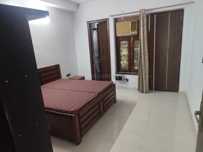 Bedroom Image of 1020 Sq.ft 2 BHK Builder Floor for rent in Sector 31 Gurgaon for Rs. 38000