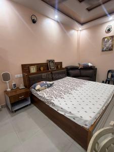 Bedroom Image of 1500 Sq.ft 2 BHK Builder Floor for rent in Indira Nagar Lucknow for Rs. 26000