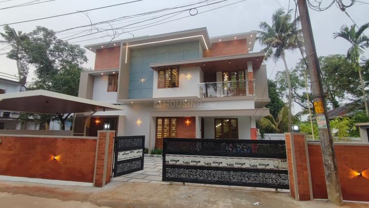 Pukkattupady Main Image 1