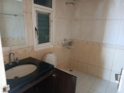 Bathroom Image of 1720 Sq.ft 3 BHK Apartment / Flat for rent in Brigade Gateway, Rajajinagar Bengaluru for Rs. 100000