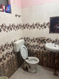 Bathroom Image of 750 Sq.ft 2 BHK Builder Floor for sale in Govindpuram Ghaziabad for Rs. 3700000
