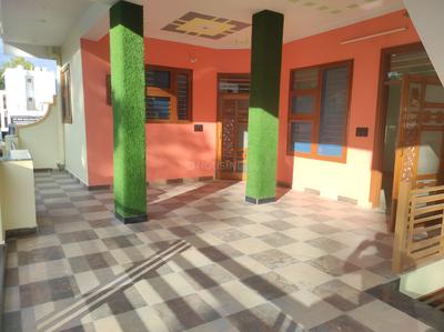 Balcony Image of 1100 Sq.ft 1 BHK Builder Floor for rent in Tapovan Enclave Tarla Amwala Dehradun for Rs. 20000
