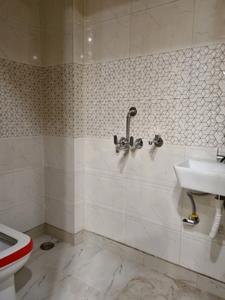 Common Bathroom Image of 600 Sq.ft 2 BHK Apartment / Flat for sale in Sector 15 Dwarka New Delhi for Rs. 3800000