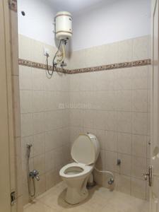 Bathroom Image of 1700 Sq.ft 3 BHK Apartment / Flat for rent in Banjara Hills Hyderabad for Rs. 61000