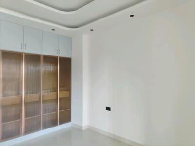 Bedroom Image of 1900 Sq.ft 3.5 BHK Builder Floor for sale in Emaar Palm Gardens, Sector 83 Gurgaon for Rs. 24000000