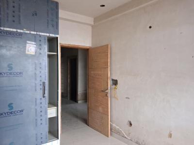 Bedroom Image of 1300 Sq.ft 3 BHK Apartment / Flat for sale in Avenue 1, Sector 73 Noida for Rs. 5300000