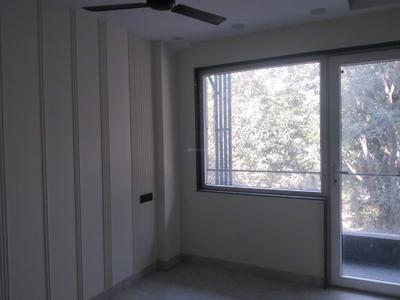 Bedroom Image of 720 Sq.ft 2 BHK Builder Floor for sale in Mukherjee Nagar New Delhi for Rs. 12000000