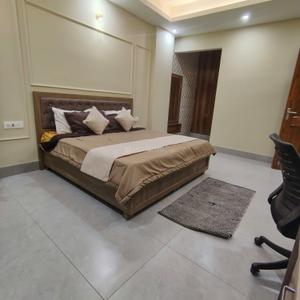 Bedroom Image of 1500 Sq.ft 1 BHK Builder Floor for rent in HUDA Plot Sector 42, Sector 42 Gurgaon for Rs. 45000