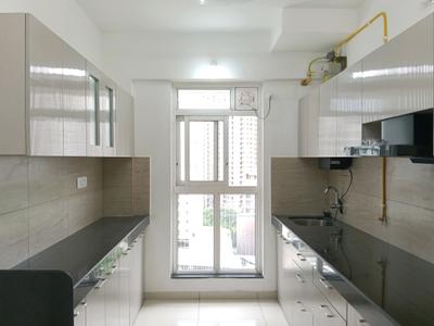 Kitchen Image of 1200 Sq.ft 3 BHK Apartment / Flat for rent in Godrej Emerald, Kasarvadavali Thane for Rs. 38000